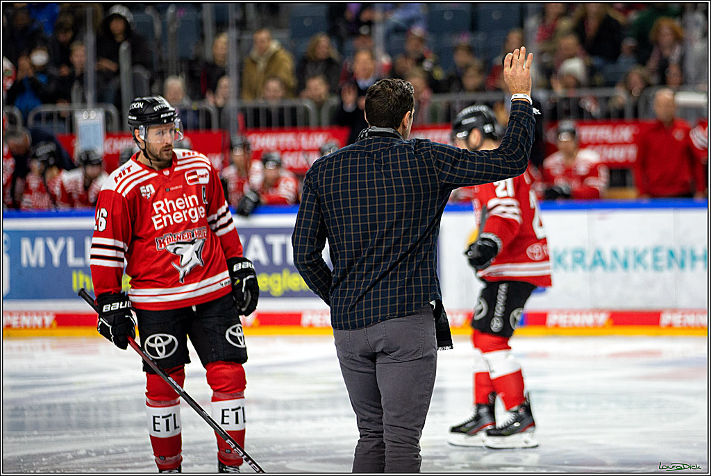 PENNY DEL; Koelner Haie- Loewen Frankfurt; Koeln, 01.12.2022